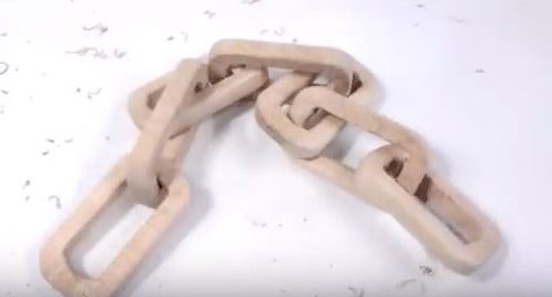 Art of making a Wooden Chain with a Single Block of Wood 1