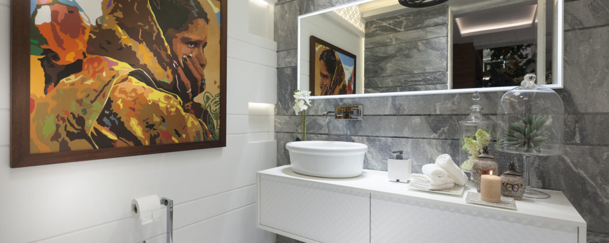 A Beautiful Bath Room Design by Essentia Environments