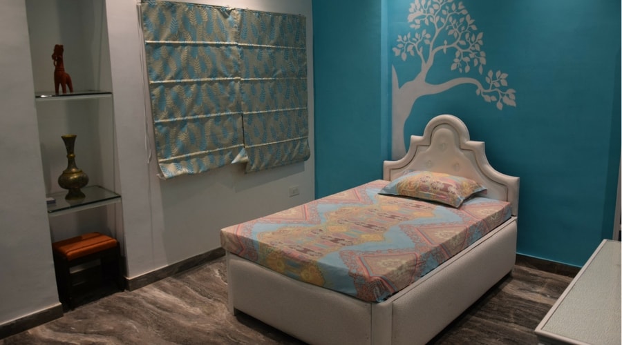 Design of a Bed Room by Space Interiors