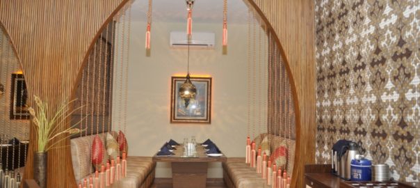 Design of Restaurant by Rajesh Sharma Interior Designers